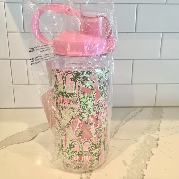 Lilly Pulitzer GWP Water Bottle in Mandevilla Baby Always Worth It- NEW - Picture 3 of 16